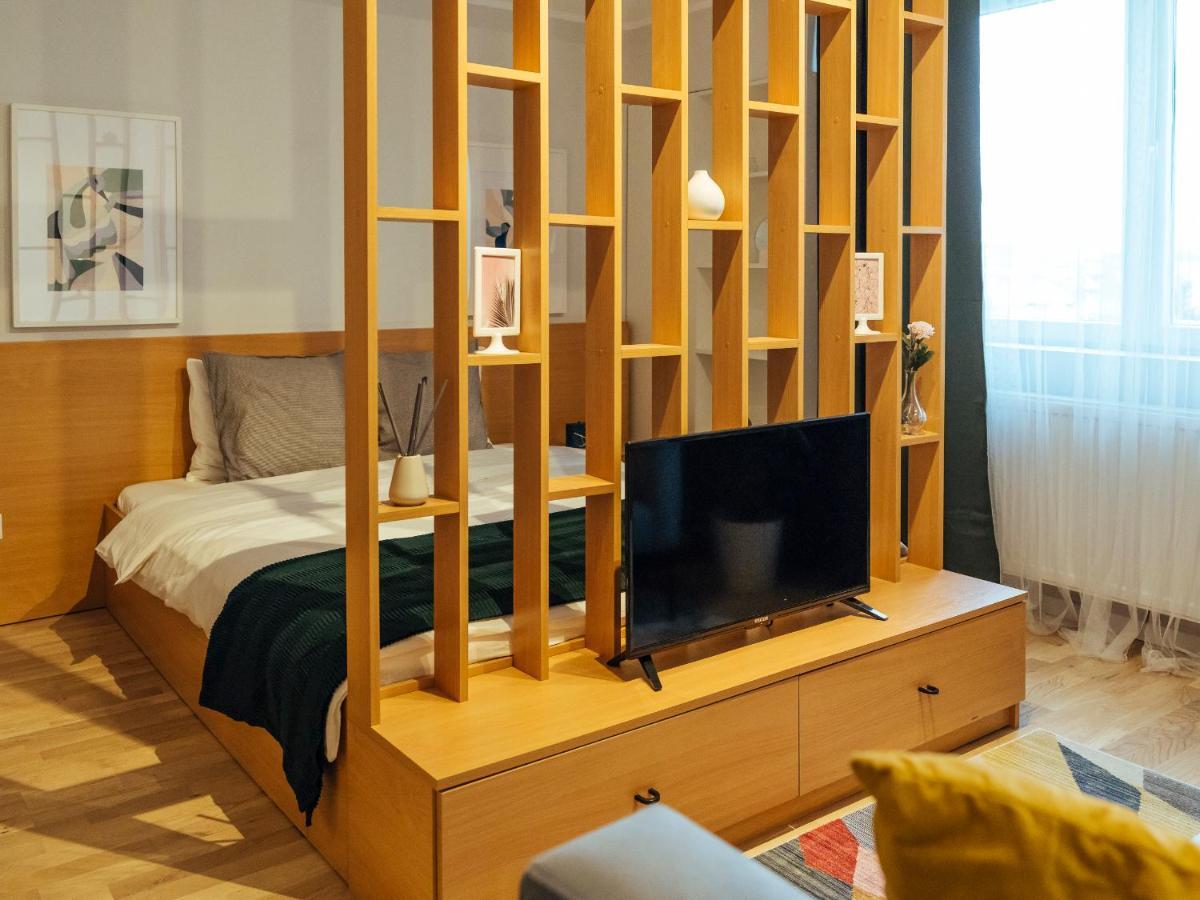 Cosy Studio - Amazing Location - Old Town บูคาเรสต์ ภายนอก รูปภาพ